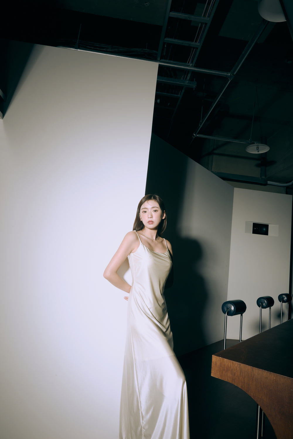 Chien x HAITELIER ~ Backless Slit Dress - Pearl White