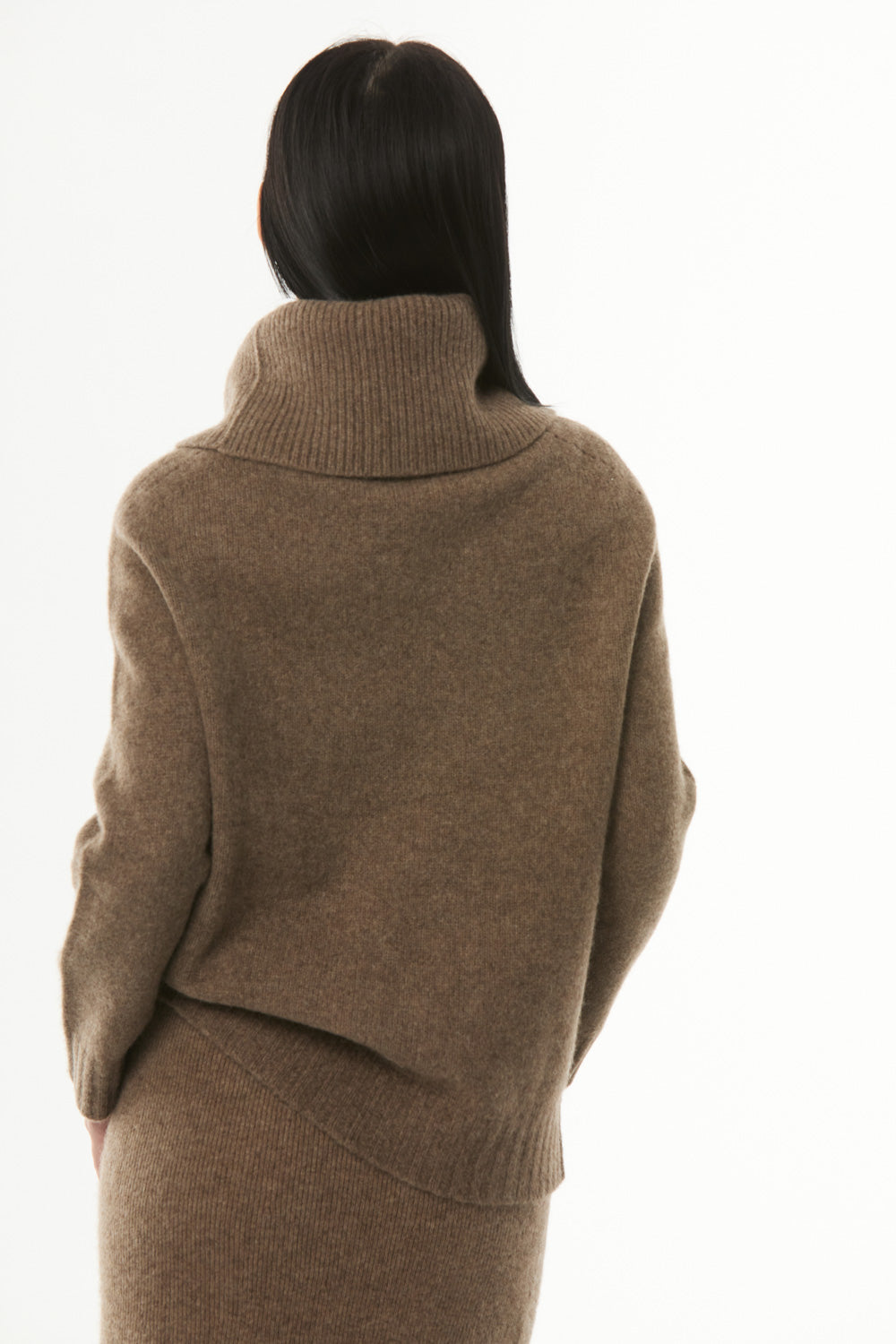 Second Skin ~ Yak Wool Knit Turtleneck Top - Grey