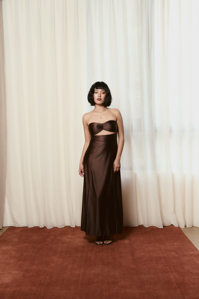 Andrea x HÁI ~ Sweetheart Ruched Maxi Dress - Maya Cocoa