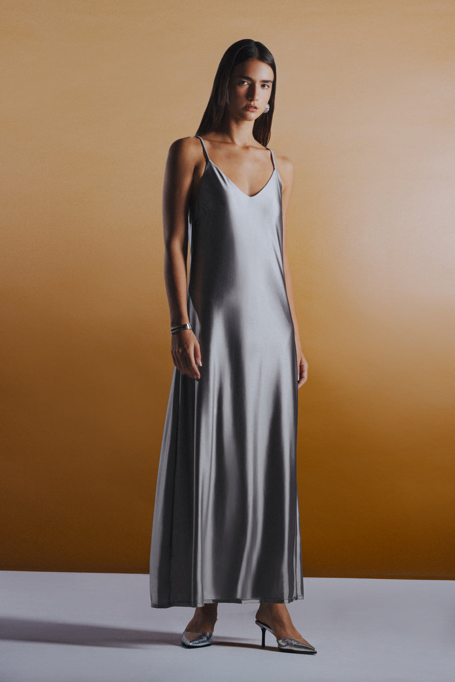 HAITELIER Second Skin|Satiny -High-Slit Plunge Padded Maxi Dress - Heather Silver