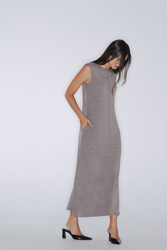 HAITELIER Ribbed Realness - Timeless Maxi Dress with Padded Design - Heather Grey