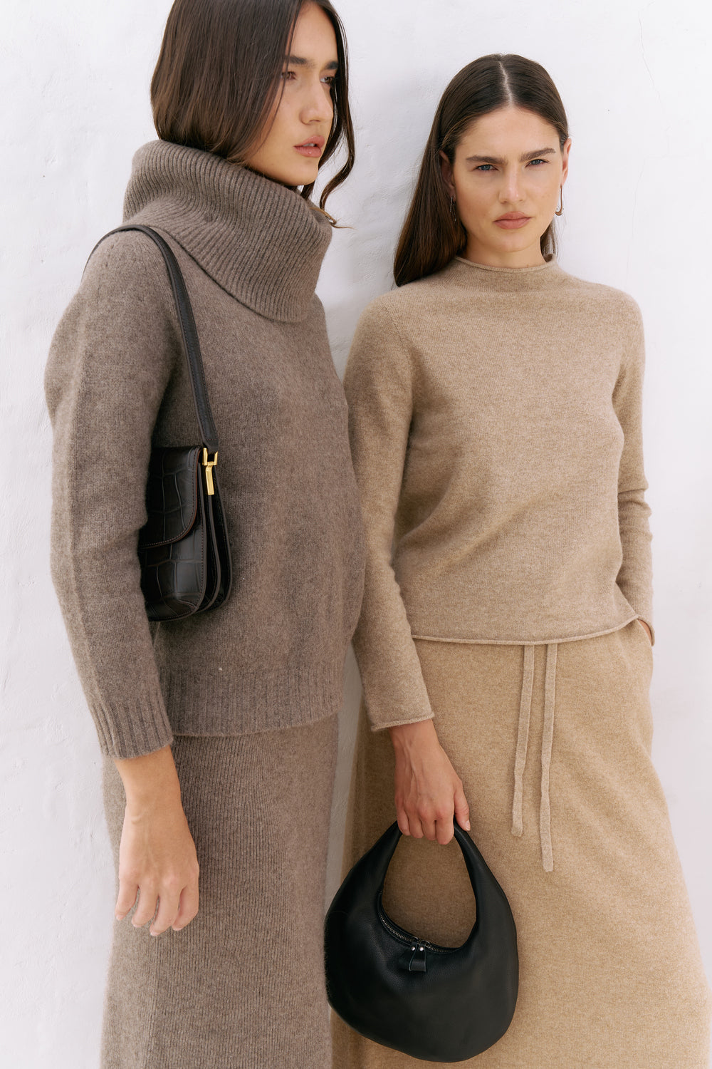 HAITELIER Second Skin ~ Yak Wool Knit Turtleneck Top - Grey